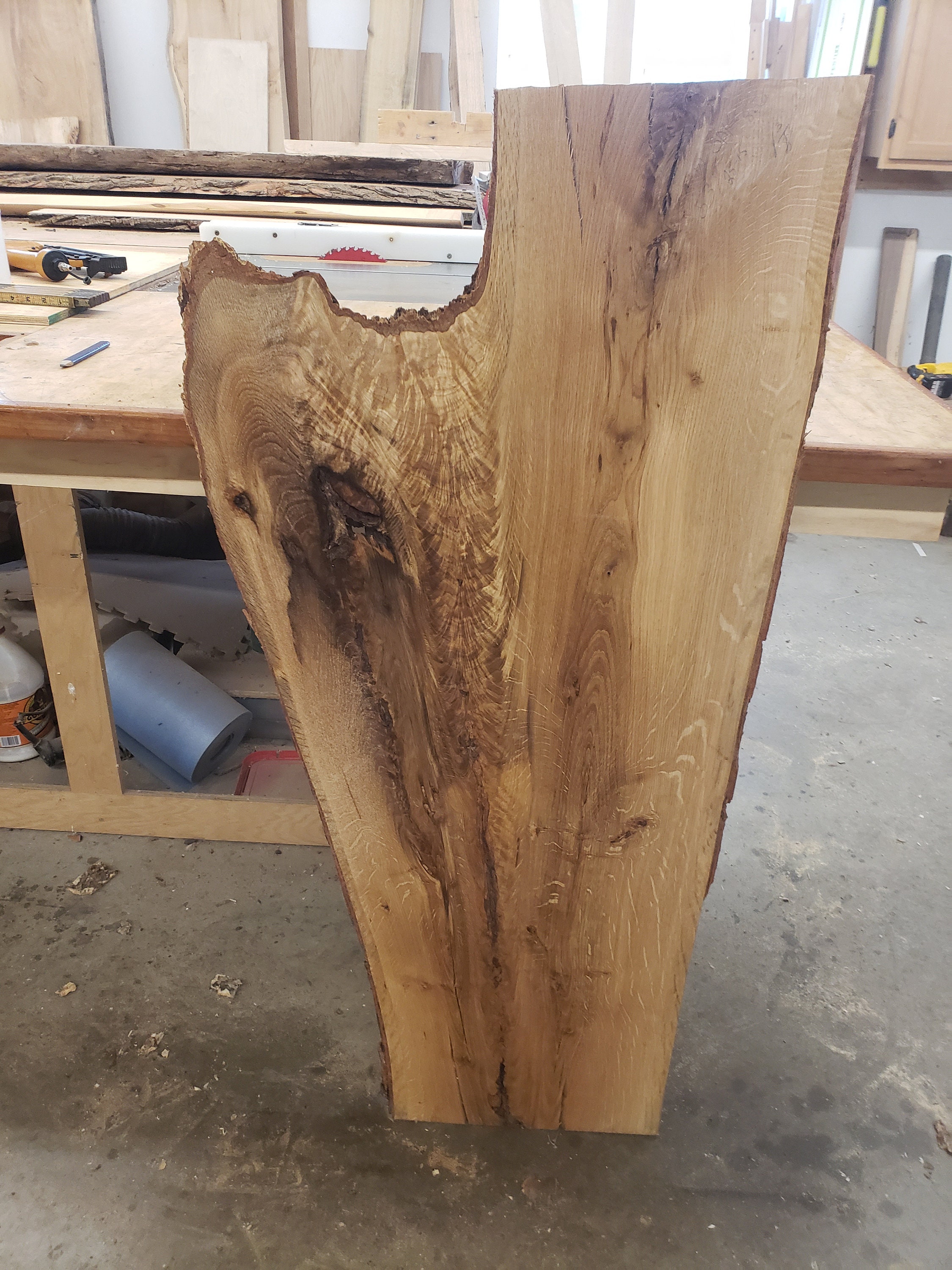 Table à manger avec bord vivant 180x100x74 cm bois massif chêne