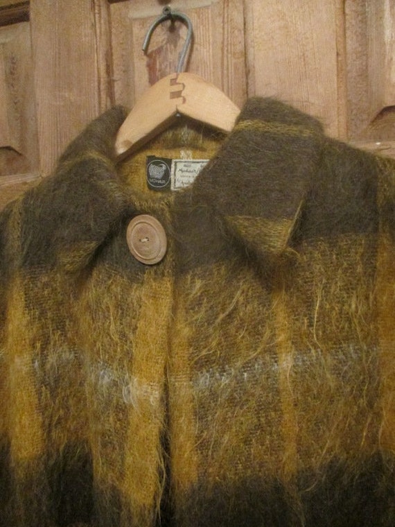 Medium / Large Vintage Scottish Woven Mohair/Wool