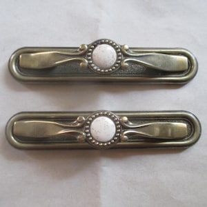 Vintage 1970's Amerock Speckled Ceramic/Porcelain Antiqued Brass Handles 3" Centers with Backplate - Total of 10