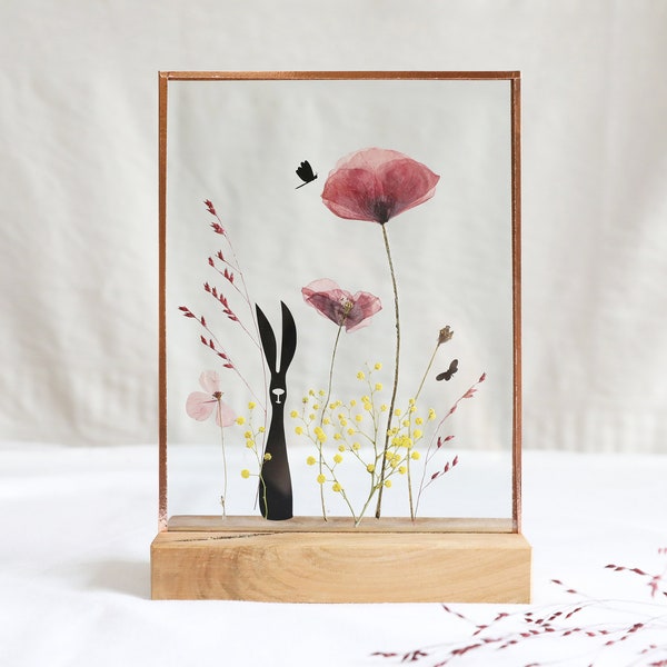 Herbier lapin, décoration coquelicot et mimosa délicat dans un cadre double verre sur socle bois merisier naturel, 16x20cm, fait main France