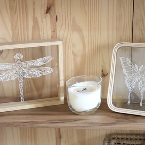 Cadre rotin Papillon de nuit à poser, papier blanc découpé entre 2 verres, un cadeau nature et bohème fait main, création artisanale image 8