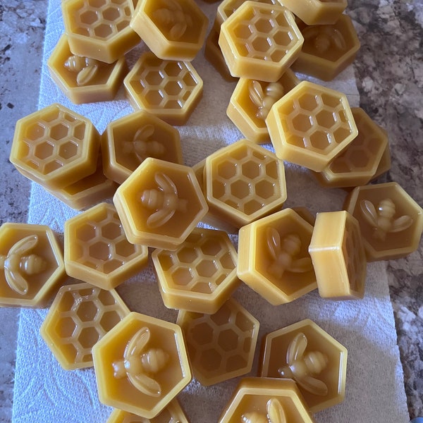 Beeswax cakes for Beading