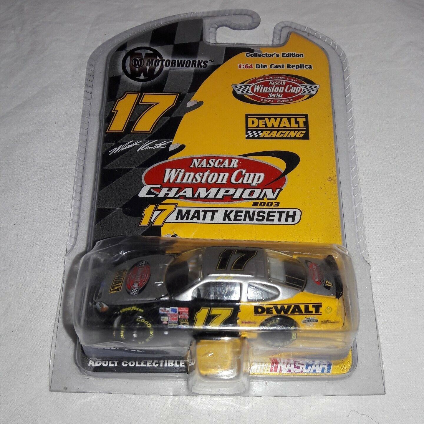 Matt kenseth hot sale diecast cars