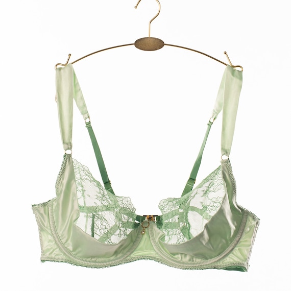 Kudiye 'Buttercup' Sea Green Glass Beaded Bra Straps