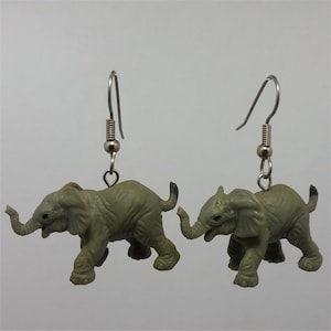 ELEPHANT Earrings 3D CUTE Animal Charm Dangle Drop Fun Earrings 316L Surgical Stainless Steel Hooks Novelty Zoo Jungle Funtime Jewelry