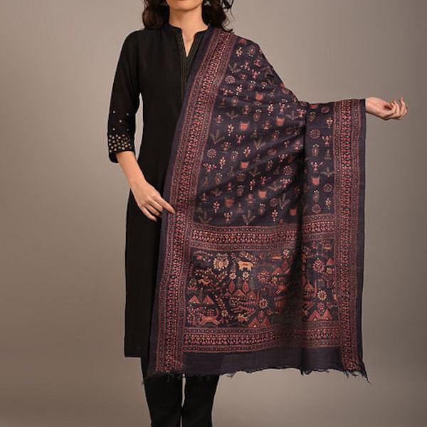 Exquisite Kantha Silk Dupatta - Handcrafted Elegance for Every Occasion, handcrafted silk shawl, versatile fashion statement, luxurious silk