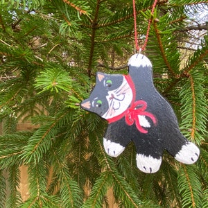 Hanging Cat Wooden Ornaments. - various colors- Christmas Decor