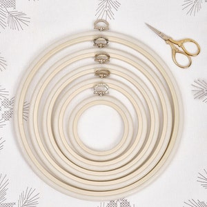 Round Flexi Hoop Nurge White in Different Sizes. Good Stretch Plastic Framing Hoop. Frame 230-1, 230-2 , 230-3, 230-4 White