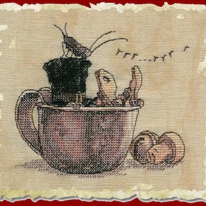 Counted Cross Stitch Kit - Top Hat. DIY Embroidery Project 4.92 x 4.13 inches. Cross Stitch Pattern by Nimue 62-M008 K