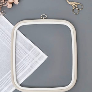 Plastic Square Hoop Nurge Red in Different Sizes. Good Stretch Plastic Frame 230-13,