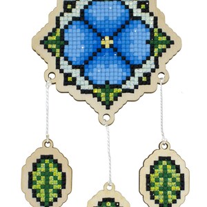 Dreamcatcher Diamond painting Charm Kit by Wizardi. Quick & Easy Diamond art project. DIY Dreamcatcher kit Forget-me-not