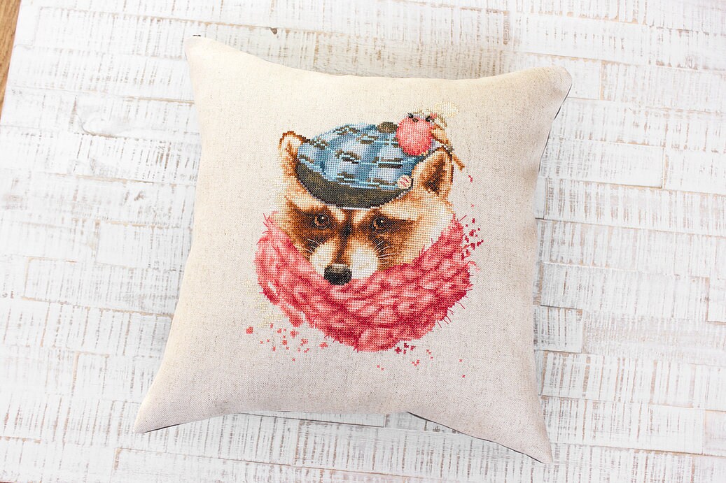 Racoon Cushion Cross-stitch Kit on 25 Count Evenweave Fabric