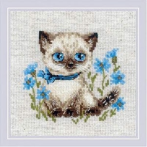 Siamese Kitten - Counted Cross-Stitch Kit. Cat Cross Stitch. Kitten Embroidery Pattern. Animal Needlecraft kit by Riolis R2118