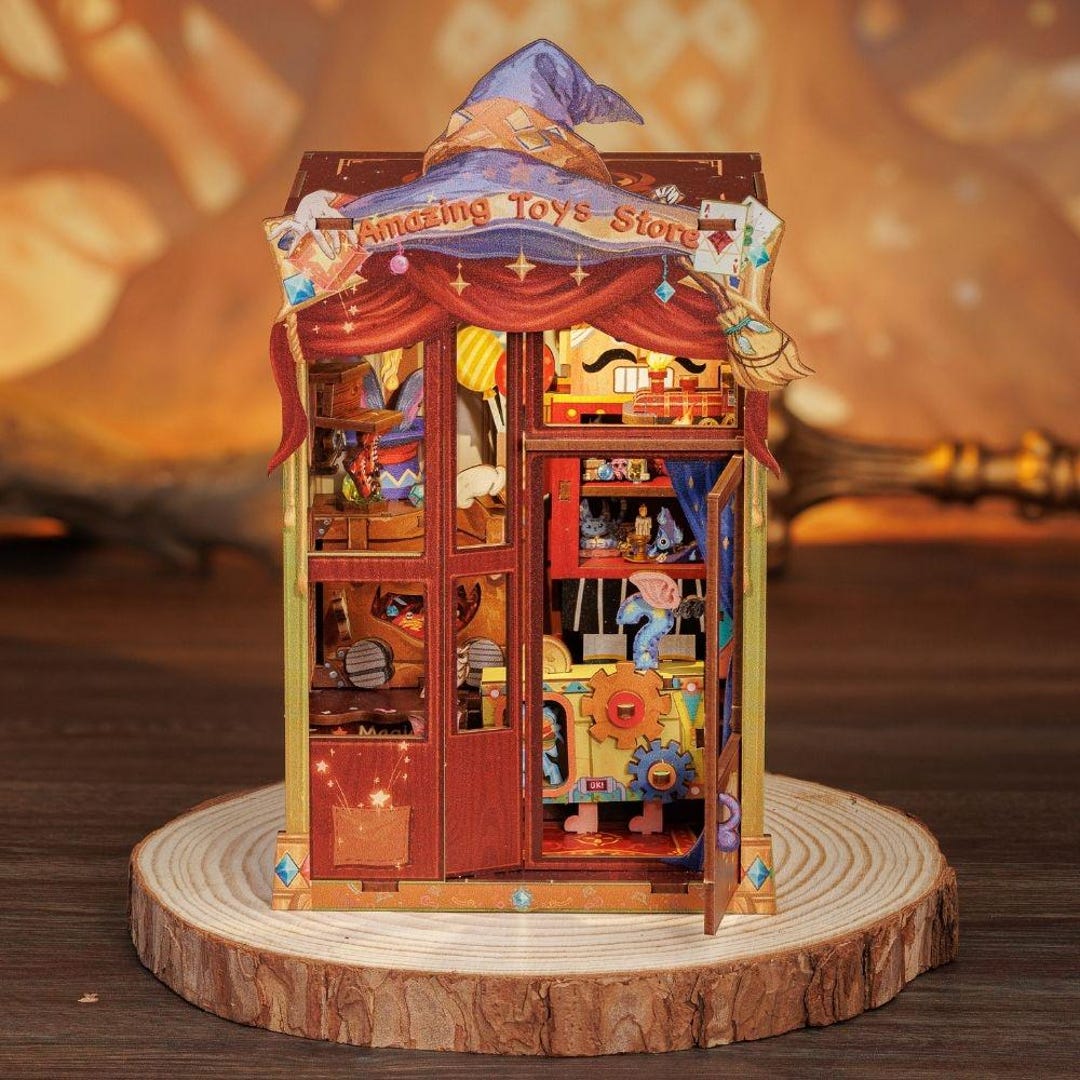 Book Nook Miniature Roombox Kit - Amazing Toys Store. Dollhouse
