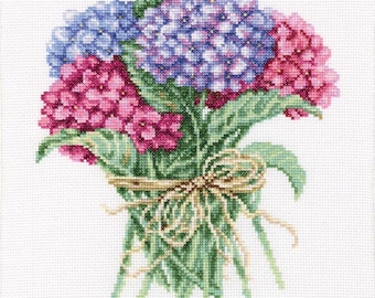 Hydrangea cross-stitch kit on Aida 14 count canvas. Spring Flowers. Cross Stitch kit by RTO M564