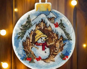 Snowman Cross-stitch kit on a Plastic Base. Winter Embroidery kit. Christmas Cross stitch Pattern by Wonderland Crafts FLX-010