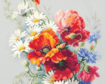 Poppies and Daisies - Counted Cross-Stitch Kit. Floral Pattern on Aida 14 Count Canvas. Poppies Embroidery Kit by Magic Needle 100-061