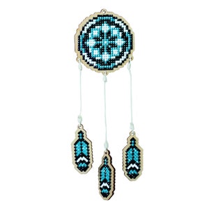 Dreamcatcher Diamond painting Charm Kit by Wizardi. Quick & Easy Diamond art project. DIY Dreamcatcher kit Blue