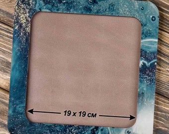 Magnetic Embroidery Hoops 7.48 x 7.48 in. Wooden Hoops on Magnets for Embroidering by Wonderland Crafts. FLMP-009