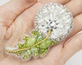 Flower Brooch DIY Beading Kit. Dandelion Handmade Jewelry Making Kit. Bead Embroidery Kit. Seed Beeded Brooch. Charivna Mit BP-258C