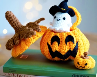 Amigurumi Crochet Kit - Pumpkin with Little Ghost. Handmade Crochet Craft. Halloween Amigurumi by Wizardi F07N8-M102