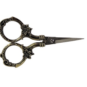 Scissors for Embroidery and Detail Work with Flower. Embroidery Scissors. Suitable for DIY Sewing. Embroidery Tool F07M4-2-SC1
