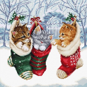 Snowy Kitties - Counted Cross Stitch Kit on Aida 14 Count Canvas. Kittens Cross Stitch Pattern by Wizardi L8087