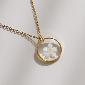 Forget-me-not necklace “Ella” with white forget-me-not blossom, gift, gold, woman