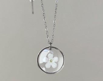 Kette „Ella“ mit echtem Vergissmeinnicht, Silber, Geschenk