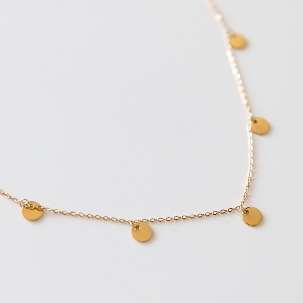 Kette mit kleinen Goldplättchen, Geschenk, Frau, Schmuck