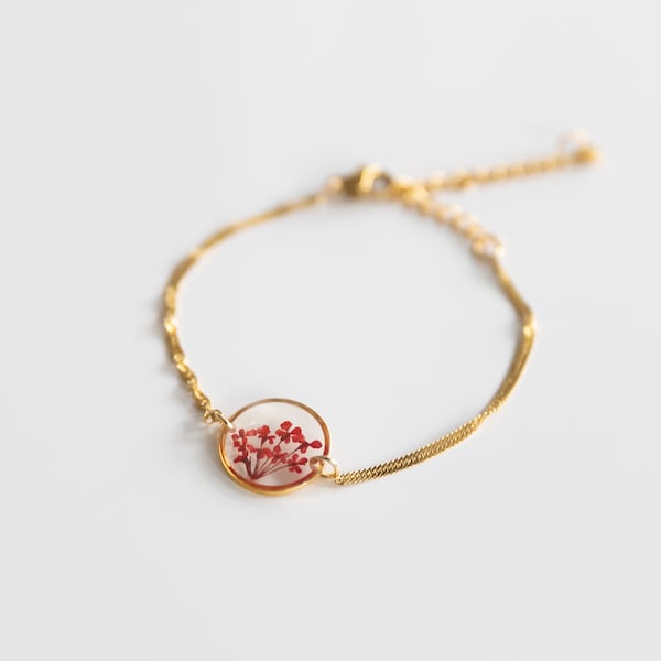 Armband „Malea Rot“ mit echten Blüten, Edelstahl Gold, Geschenk