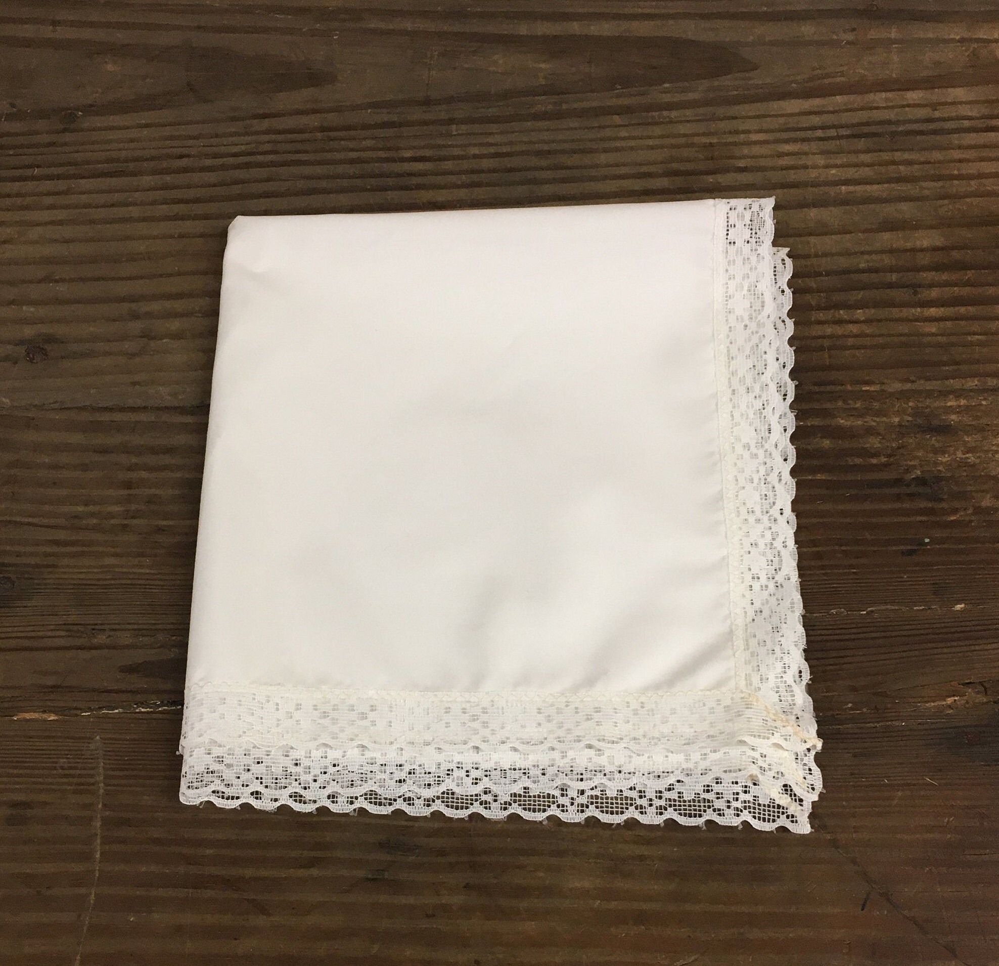 4 white lace edged dinner napkins Etsy