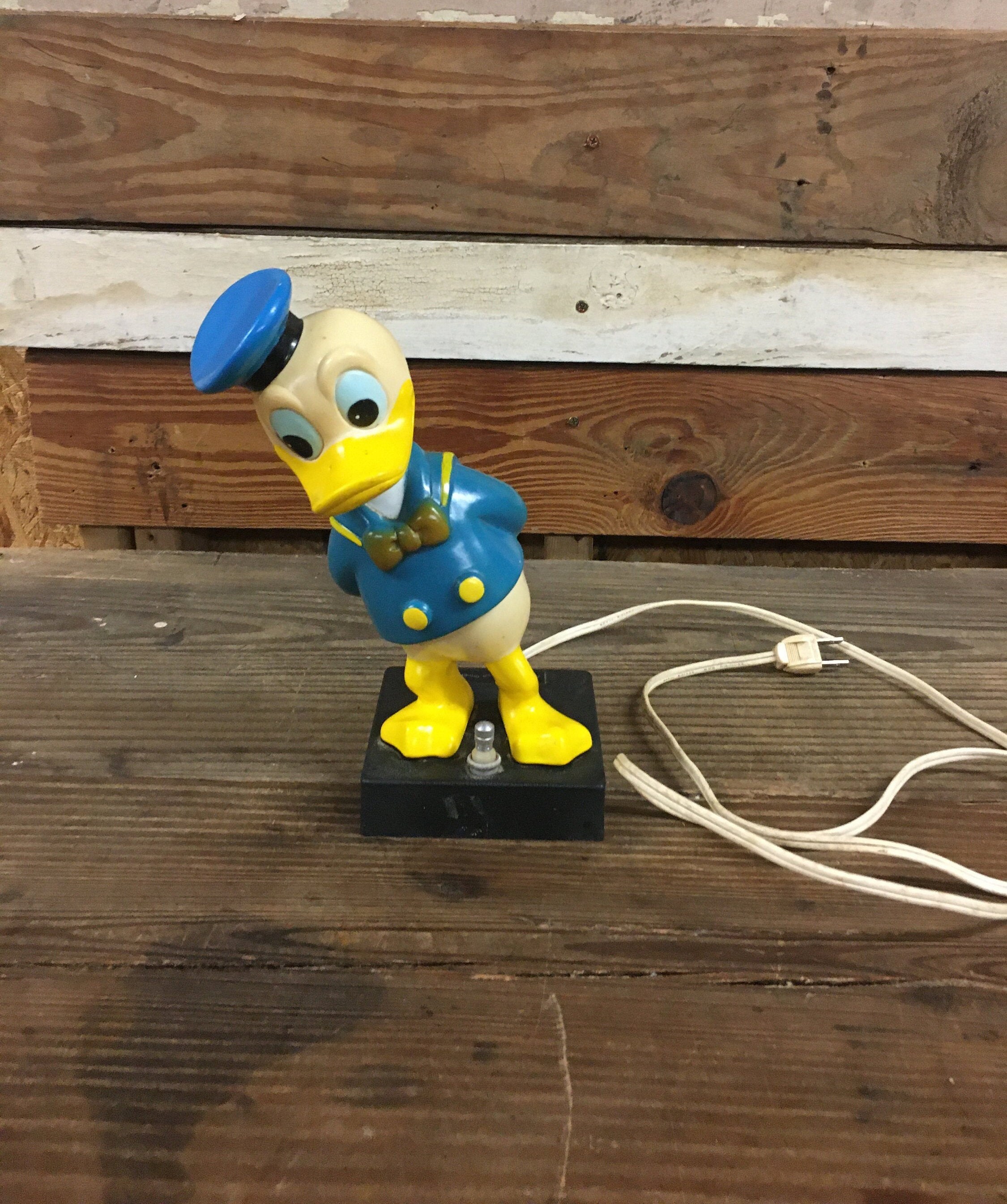 Vintage Donald Duck Lamp Leaning Donald Duck Etsy