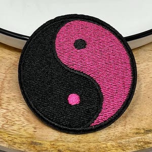 YIN YANG Embroidered IRON on Patch Heat Adhesive Patches Decoration Small Buddha Lotus Zen Spiritual Chinese Taoism Duality Meditation Yoga