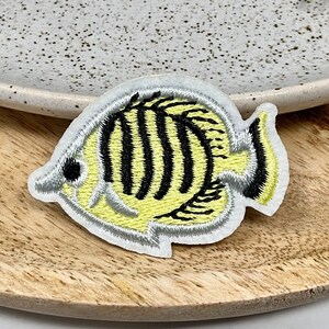 FISH Embroidered IRON on PATCH Heat Adhesive Pet Animal Patches Adornment Decoration Crab Sea Food Holidays Winter Cold Yellow Fishing Funny