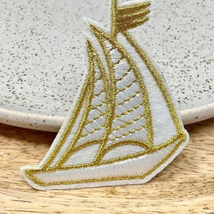 BOAT Embroidered IRON on PATCH Sailing ship, Boat Heat Adhesive Naval Boat Cruiser Water Small Decoration Adornment Ornament Marine