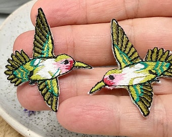 KOLIBRI Vogel Patch Bestickter Aufnäher zum Aufbügeln, Vogel Patches, Hochwertiger Aufnäher, Geschenkidee für Kolibri Liebhaber, Klebeflicken Tuch