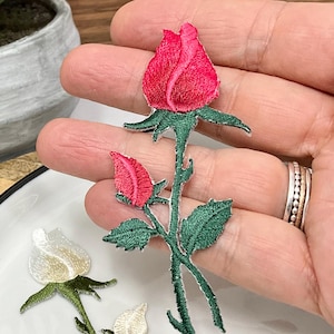 ROSE Embroidered IRON on PATCH Patches Nature Flower Decoration Love Valentine Black Rose Ornament Iron Heat Adhesive Red Black Red