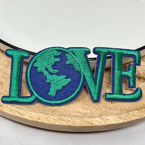 LOVE EARTH PLANET Bestickter Aufnäher zum Aufbügeln oder Aufnähen, Schriftzug „Love Earth Planet“, Zitat, Ausdruck, Wort, Buchstaben, Wörter, Heißkleber-Patches