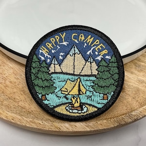 HAPPY CAMPER Embroidered IRON on Sew On patch Heat Adhesive Forest Adventure Traveling Decoration Embellishment Happy Camper Camping
