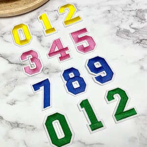 HKM Display iron-on numbers and letters - 210pcs