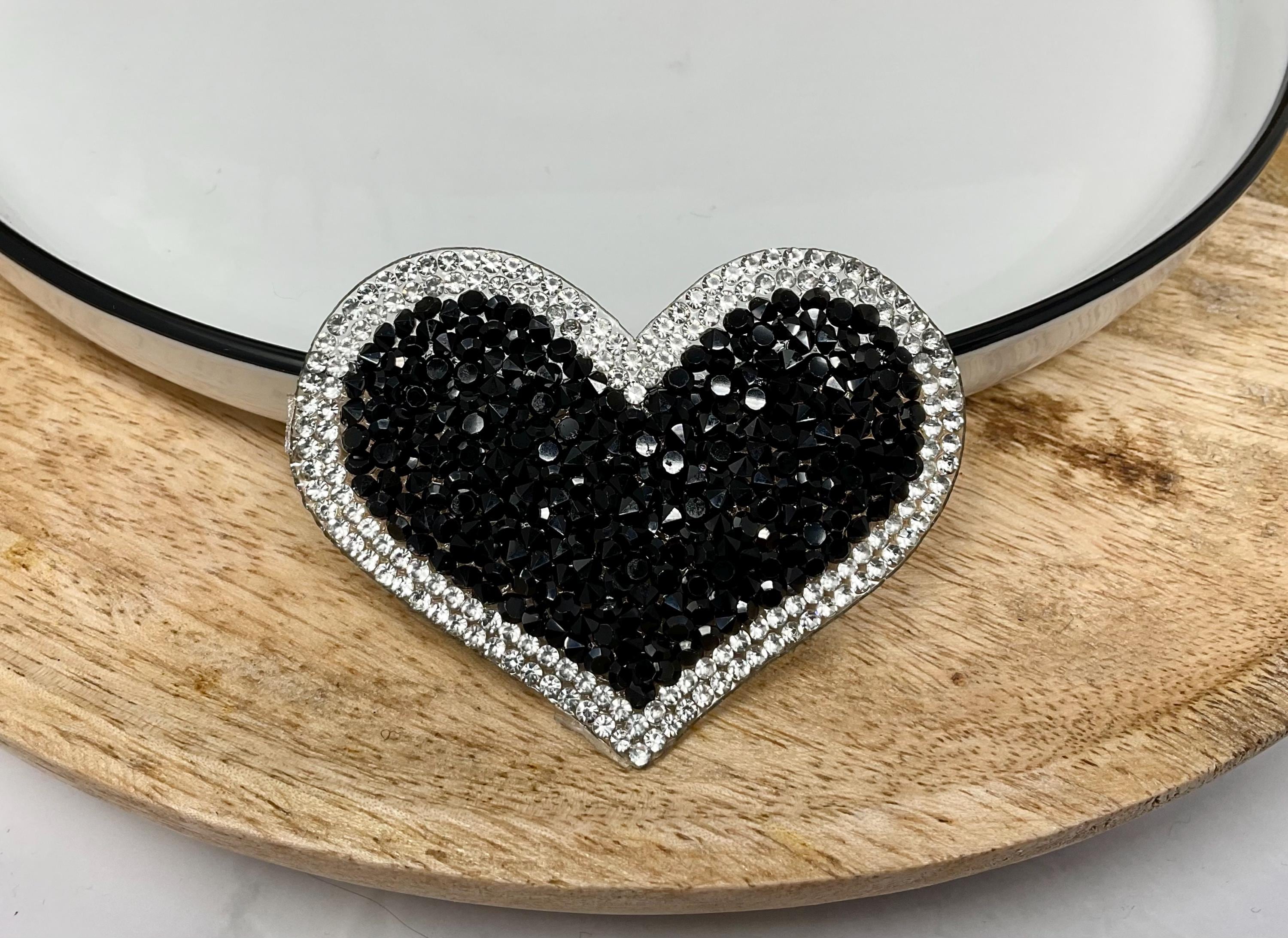Front heart rhinestone logo blouse ブラック BLACK RHINESTONE 3D HEART Iron On, Personalization Clothe, High