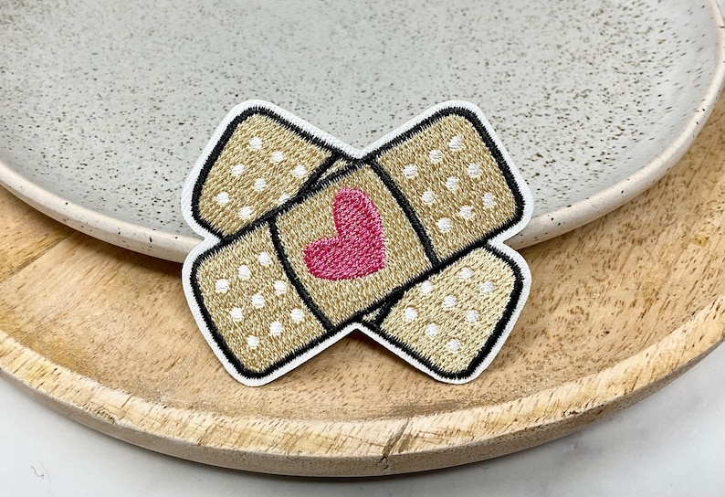 Embroidered IRON ON PATCH Band-aid with heart, Iron Heat Adhesive Applique Badge, Medical Plaster Band-Aid First Aid, Sew on Patches, kids image 3