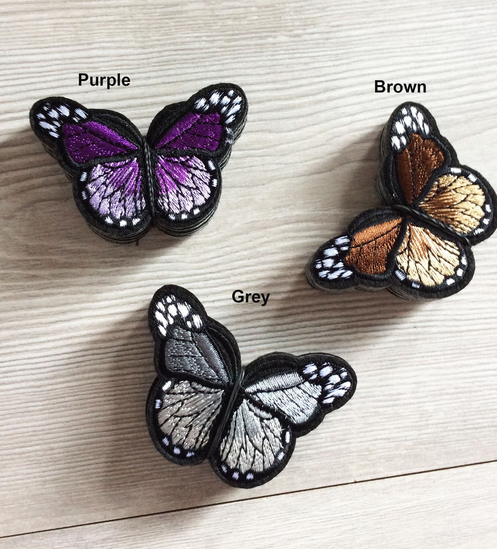Iron on Patches Butterfly Colorful 8,9x6,5 Application Embroided Badges 