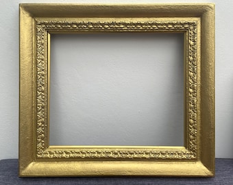 Fine C19th Victorian Antique Gilt Wood & Gesso Picture Frame