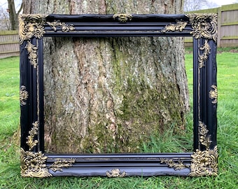 Fine Ornate Black and Gilt Wood & Plaster Rococo Frame