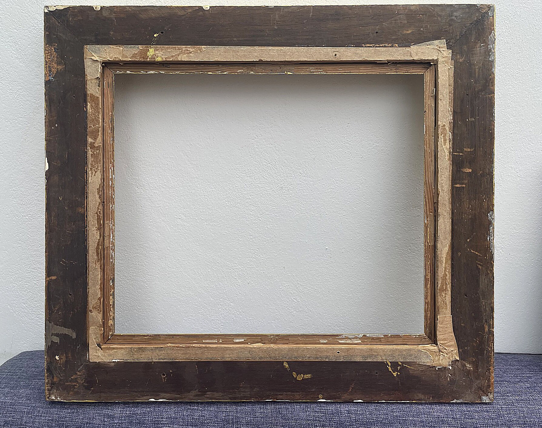 Fine C19th Victorian Antique Gilt Wood & Gesso Picture Frame Fine C19th Victorian Antique Gilt Wood & Gesso Picture Frame