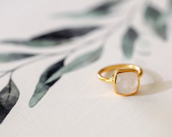 Gorgeous Women's Moonstone Ring - 18k Gold Plated Sterling Silver Rainbow Moonstone Ring - Moonstone Jewelry