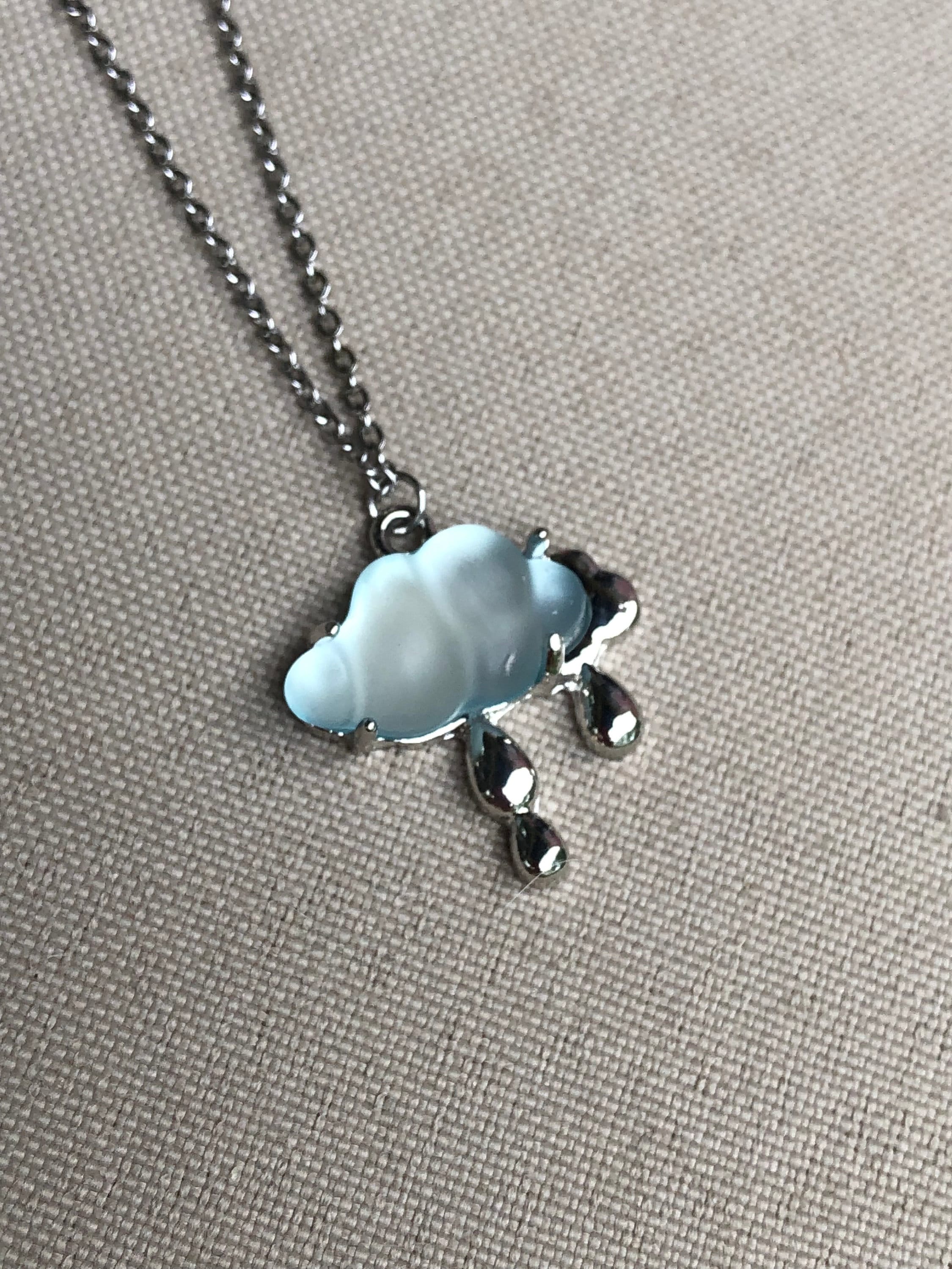 【Hei】raindrop pendant necklace〜雨の雫のネックレス★韓国発 Hei】raindrop pendant necklace〜雨の雫のネックレス☆韓国発