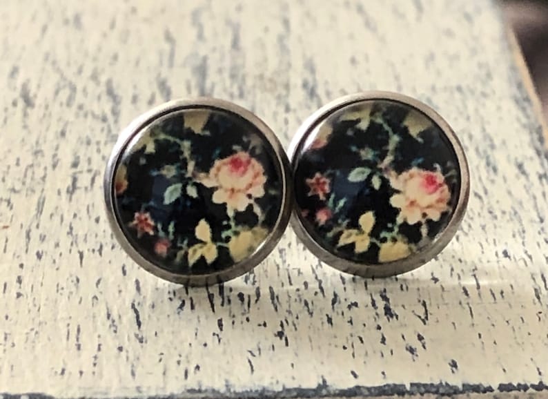 Ready To Ship gift Cottagecore Jewelry Gifts For Her Stainless Steel Roses 12mm Victorian Black Floral Stud Earrings Minimalist